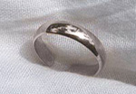 Handcrafted adjustable silver toe rings for women